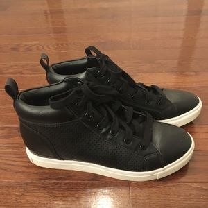 Mossimo Supply Co. Black Leather Sneakers